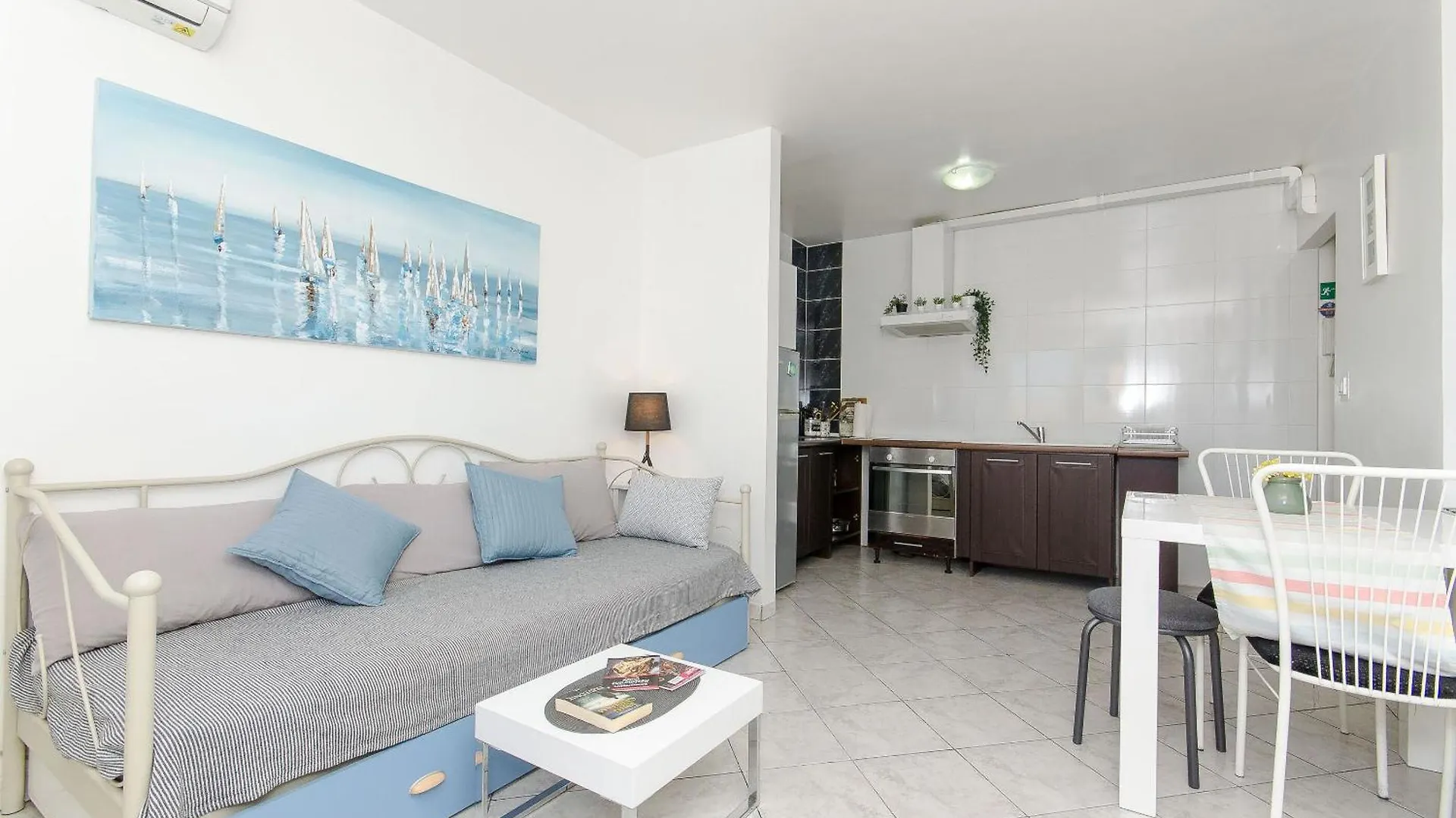 Apartment Adrian Split 0*,  Chorvatsko